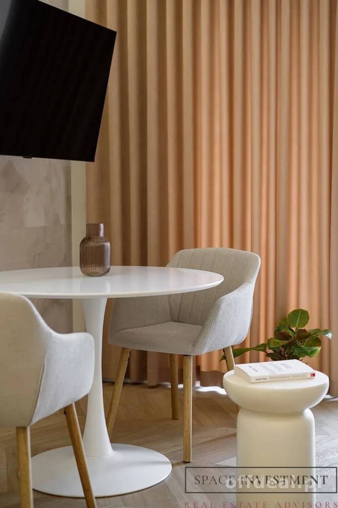 Quorum studio, widok na Odrę , balkon, AC