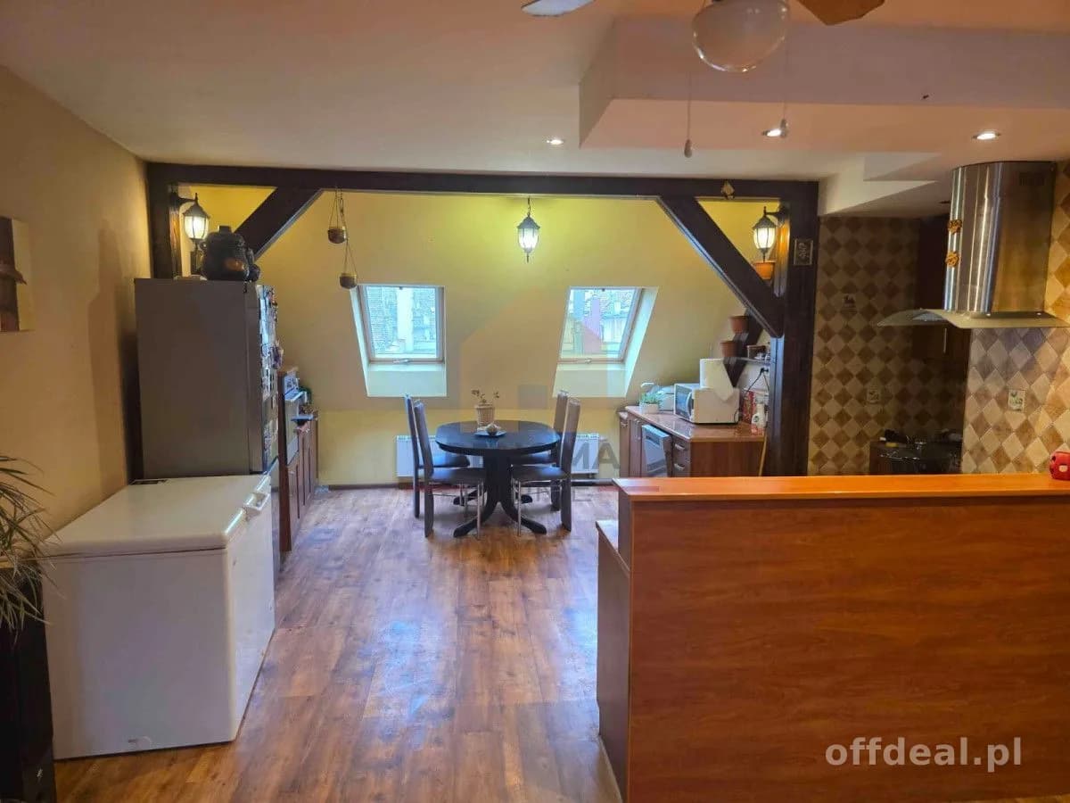 квартира на продаж у Legnica | 5-кімн. | 142 m²
