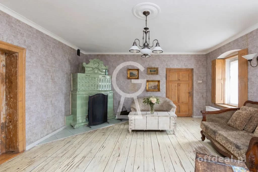 8-room house for sale in Górzec | 377 m²