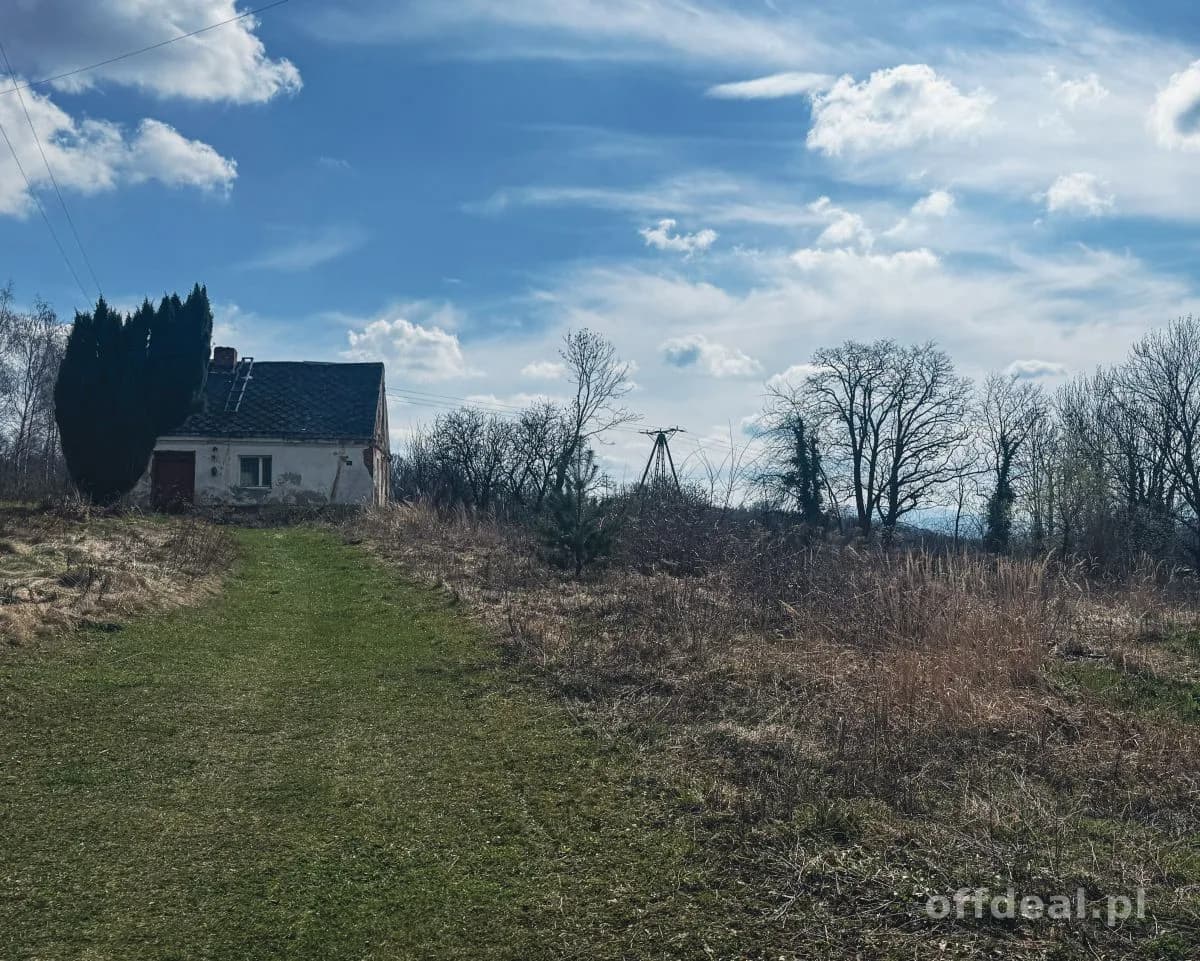 Działka z widokiem na góry * na wzniesieniu *