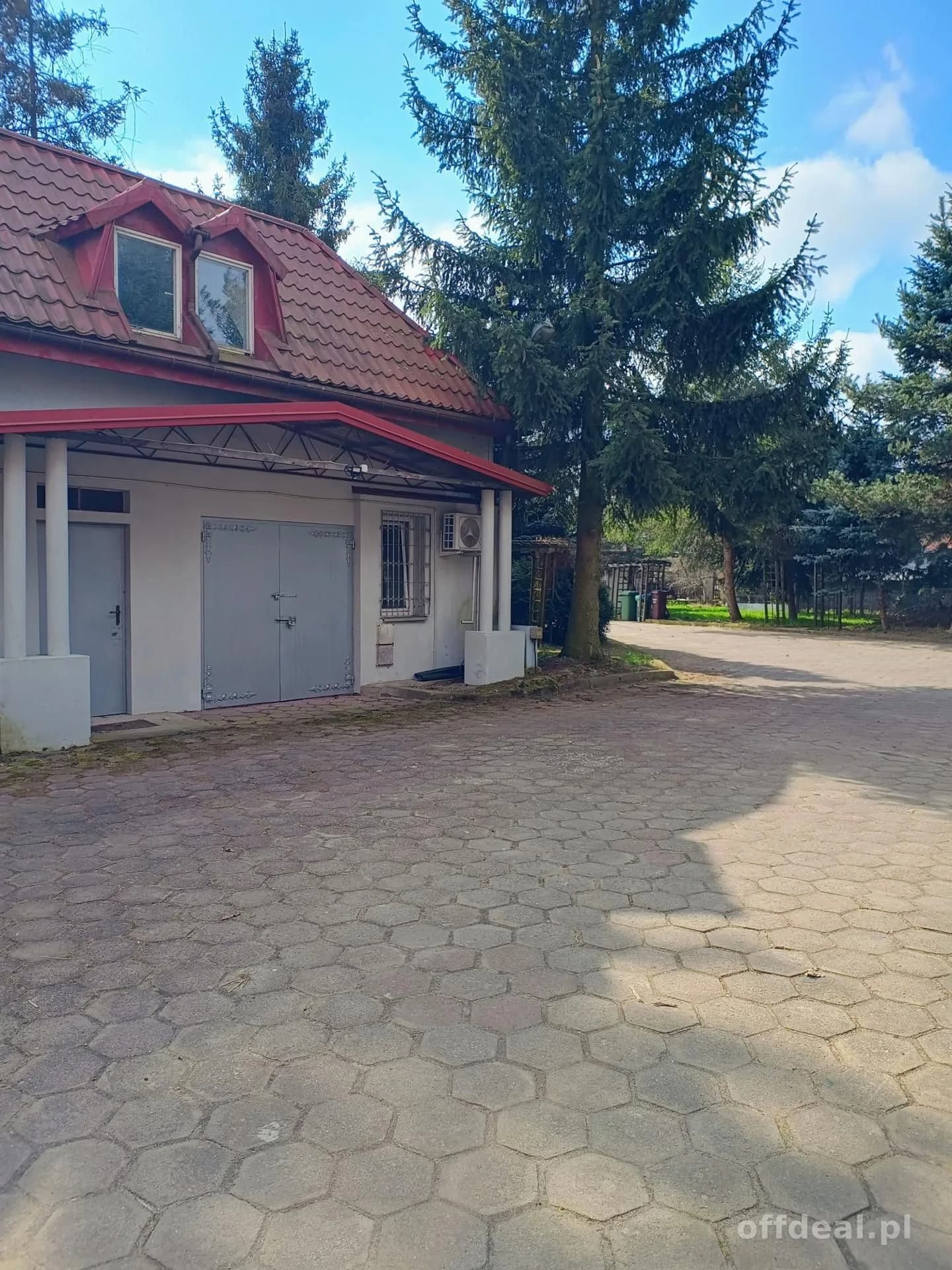 6-Zimmer Haus zum Verkauf in Budy Wolskie | 225 m²