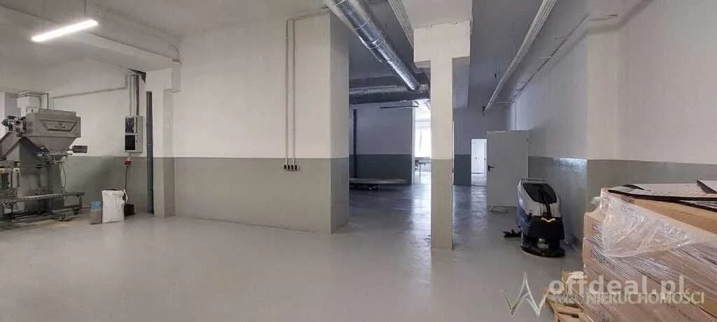 Gewerbeimmobilie zur Miete in Oborniki Śląskie | 1.200 m²