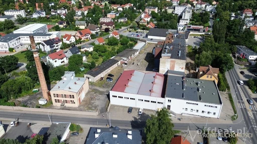 Gewerbeimmobilie zur Miete in Oborniki Śląskie | 1.200 m²