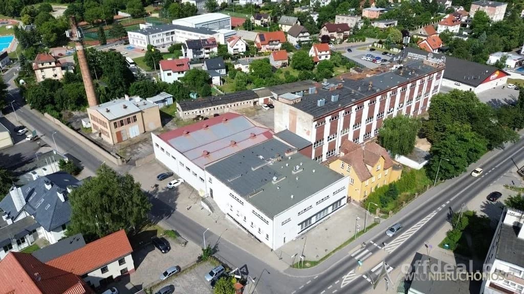 Gewerbeimmobilie zur Miete in Oborniki Śląskie | 1.200 m²