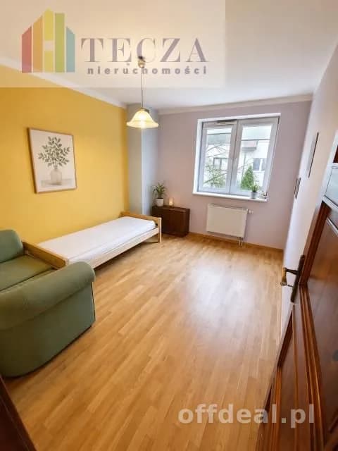 7-Zimmer Haus zur Miete in Warszawa, Wesoła, Stara Miłosna | 278 m²