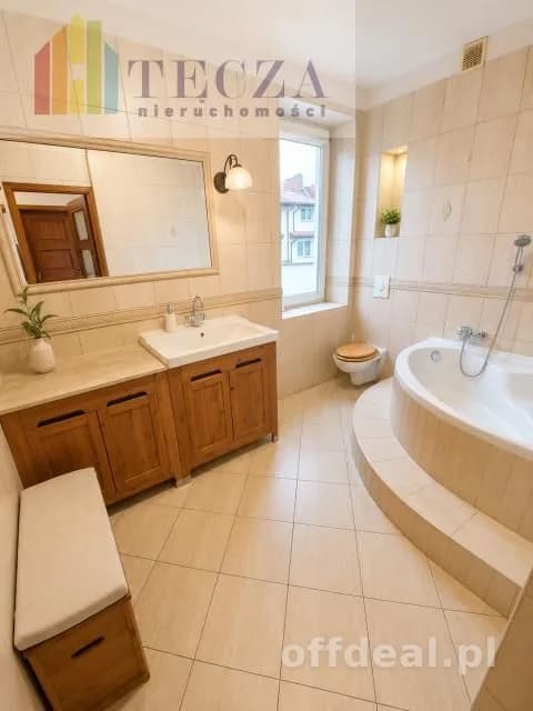 7-Zimmer Haus zur Miete in Warszawa, Wesoła, Stara Miłosna | 278 m²