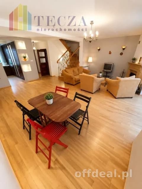 7-Zimmer Haus zur Miete in Warszawa, Wesoła, Stara Miłosna | 278 m²
