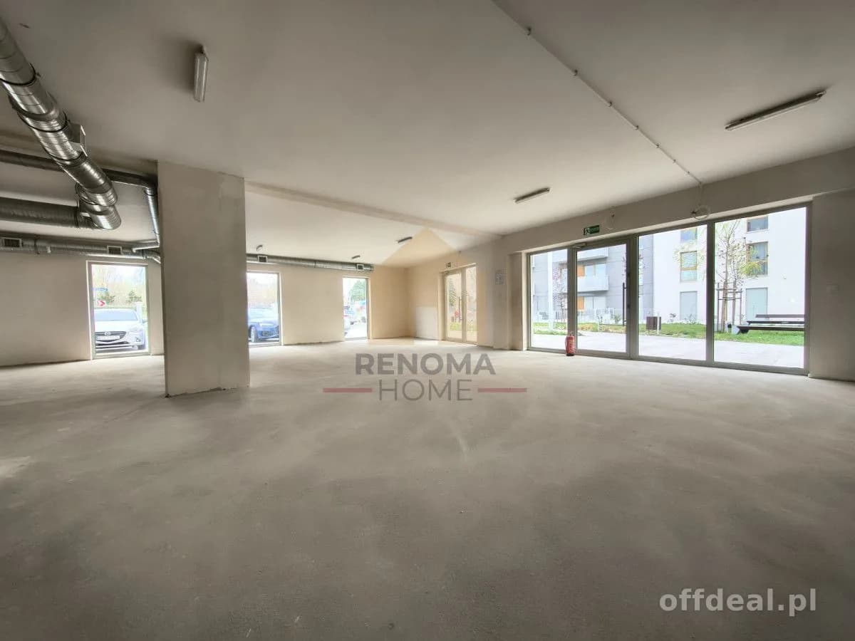 3-room commercial property for rent in Świdnica | 64 m²