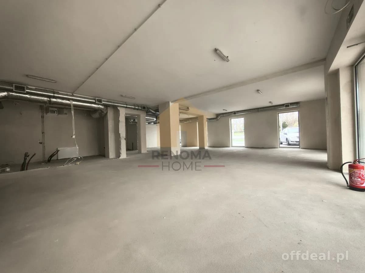3-room commercial property for rent in Świdnica | 64 m²