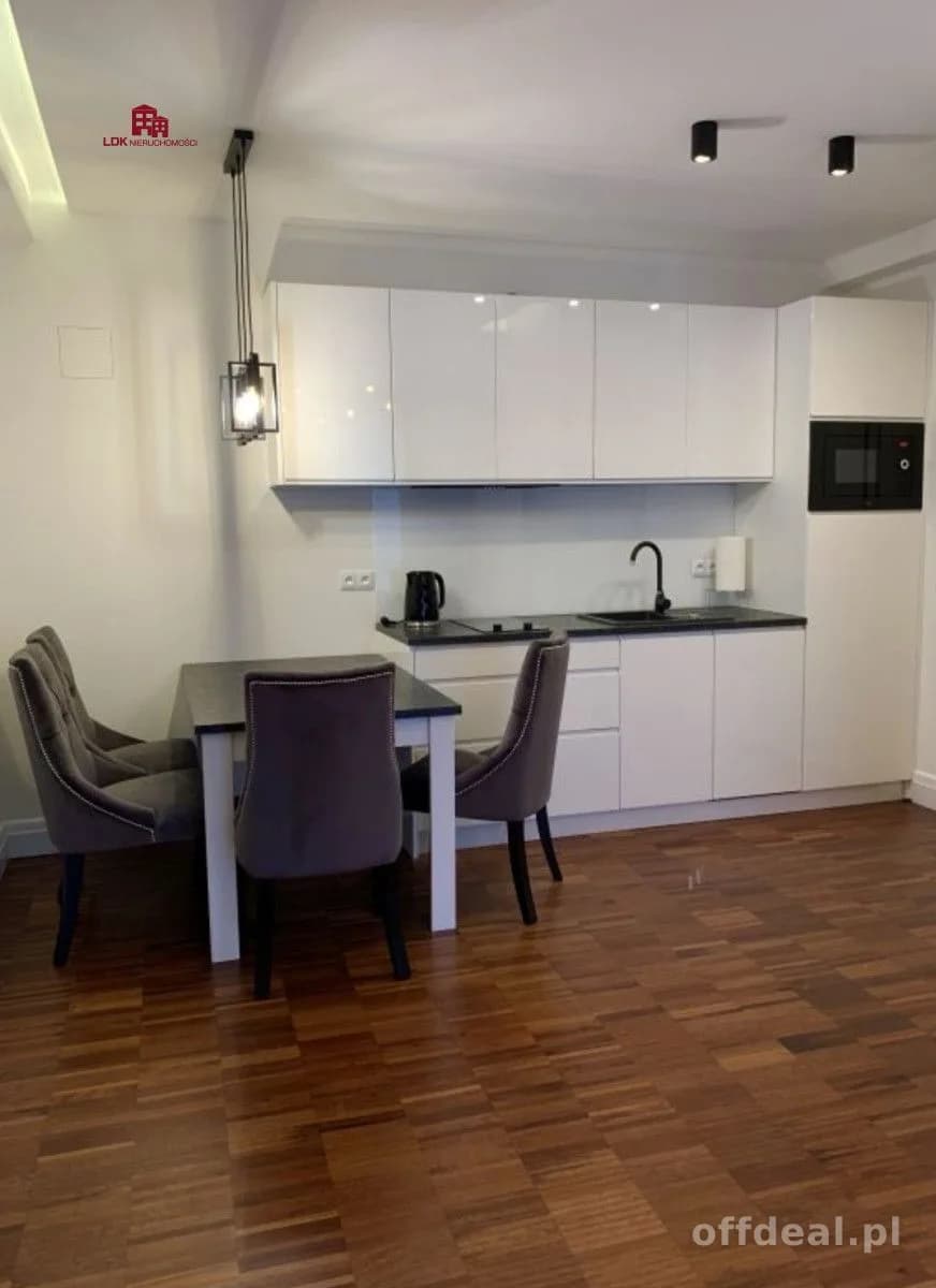 9-room commercial property for sale in Jurata | 223.4 m²