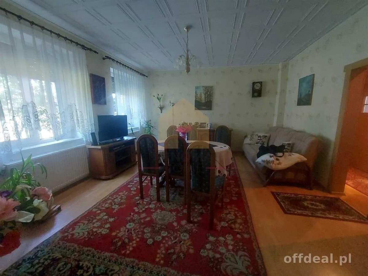 Mieszkanie z ogródkiem i dwoma garażami!