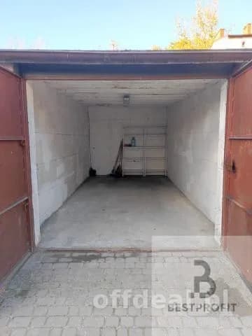 Na sprzedaż |Garaż 18m2 | Wileńska Słupsk Centrum