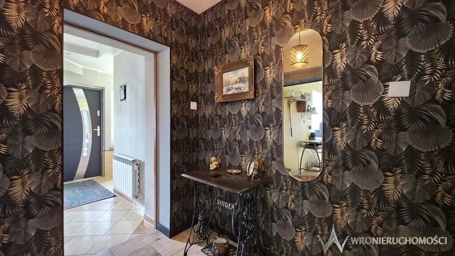4-room house for sale in Iwiny | 176.53 m²