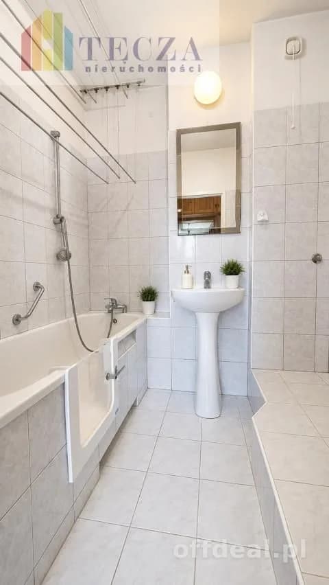 квартира на продаж у Warszawa, Praga-Południe, Grochów | 3-кімн. | 72 m²