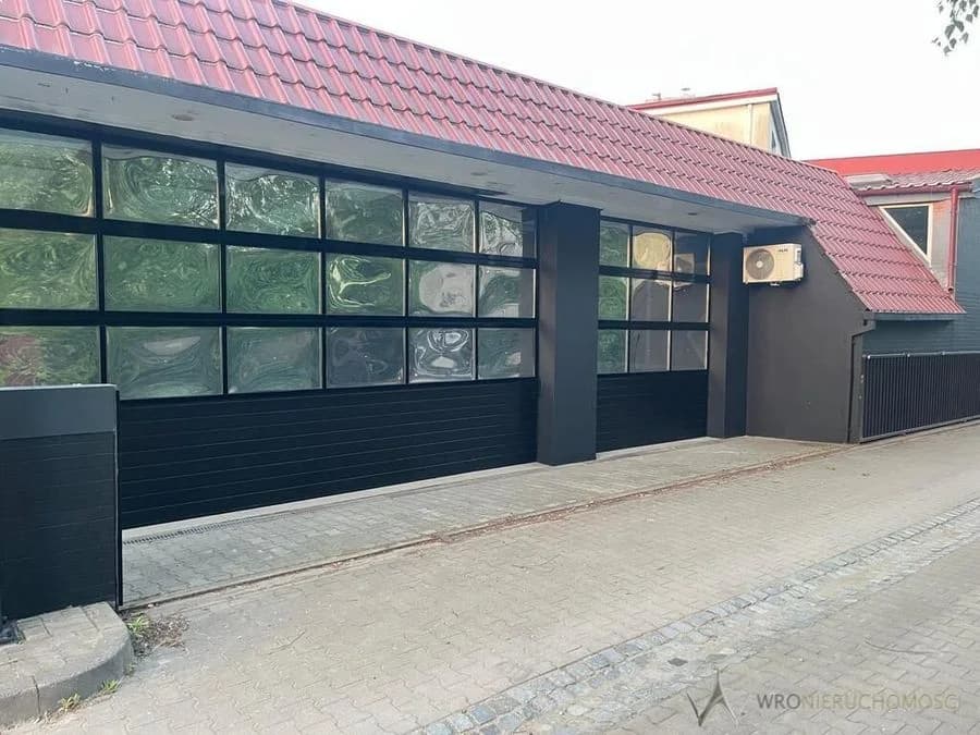 commercial property for rent in Wrocław | 146 m²