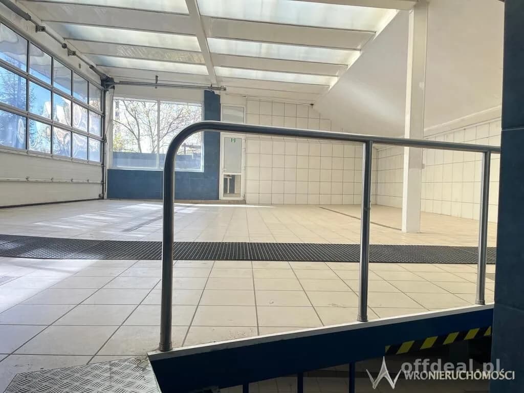 Magazyn na wynajem | 146 m |