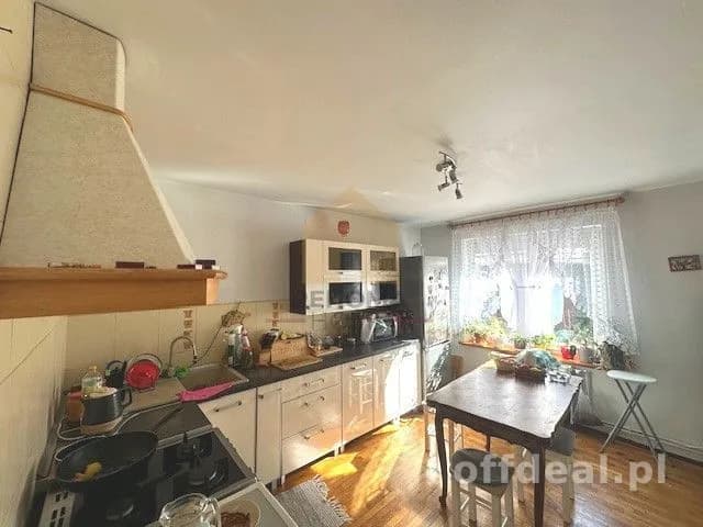 Urokliwy dom blisko natury kilka km od centrum