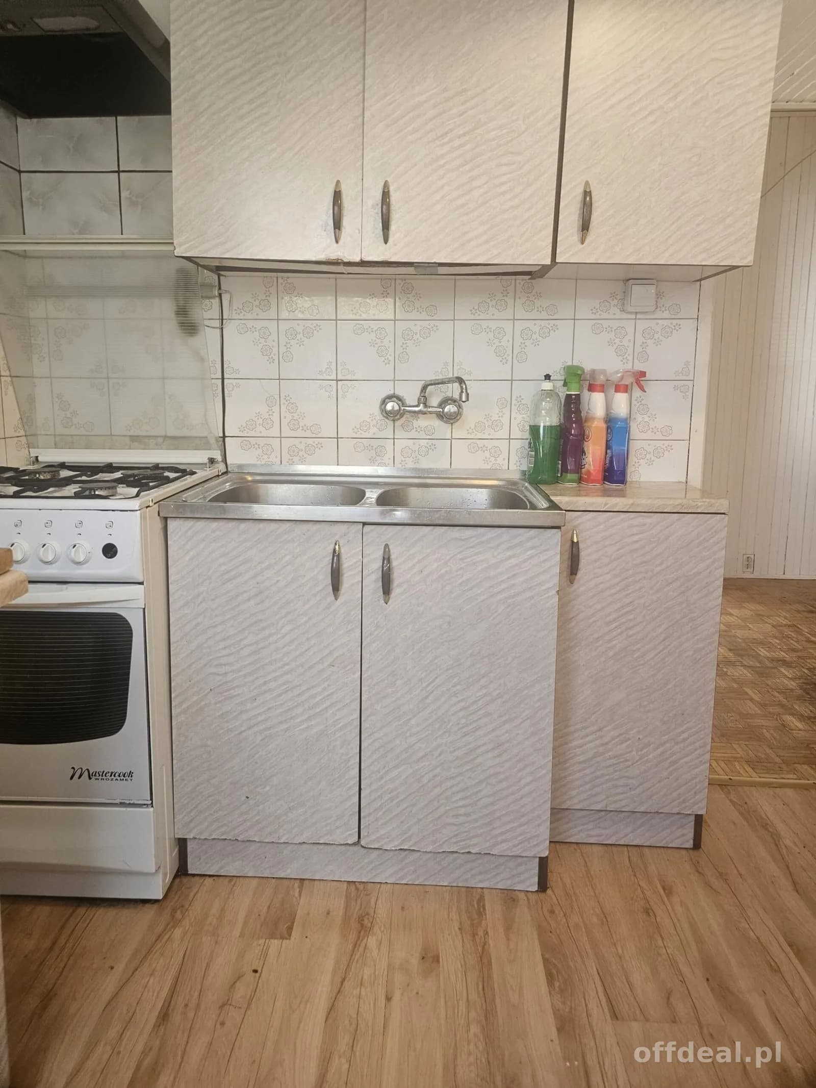 Mieszkanie na pierwszym piętrze w super lokalizacji