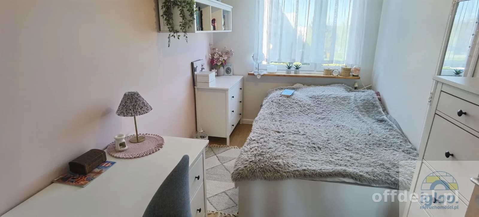 Ładne 3-pokoje -Po remoncie -Urządzone -Balkon -os.Świętokrzyskie