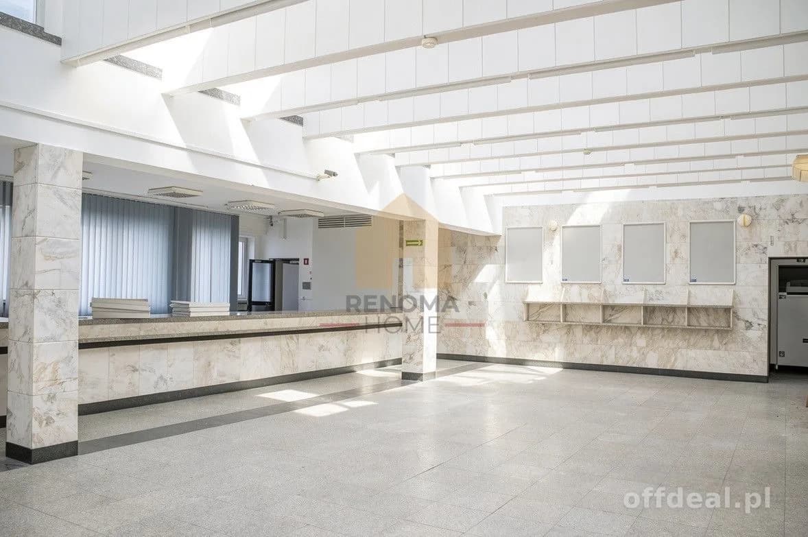 комерційна нерухомість на продаж у Dębno | 14-кімн. | 2 000 m²