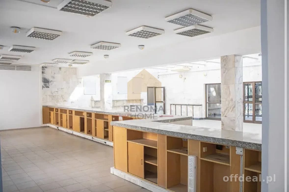 комерційна нерухомість на продаж у Dębno | 14-кімн. | 2 000 m²