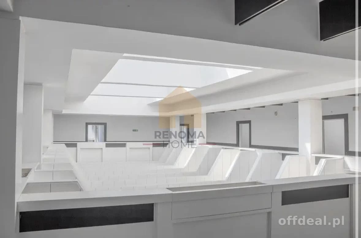комерційна нерухомість на продаж у Dębno | 14-кімн. | 2 000 m²
