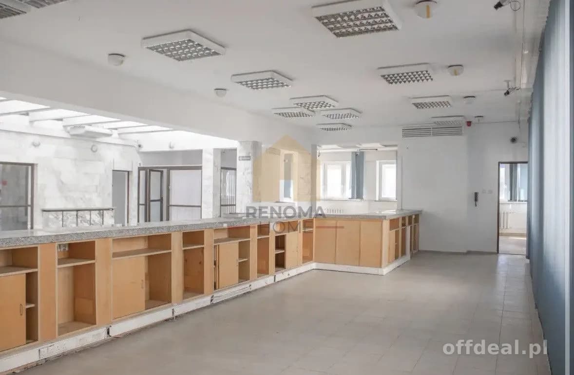 комерційна нерухомість на продаж у Dębno | 14-кімн. | 2 000 m²