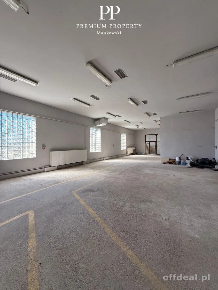 Hala Magazynowa 300m2 / Parking / Od zaraz