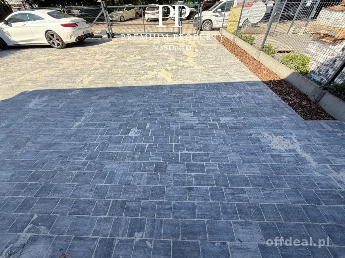 Hala Magazynowa 300m2 / Parking / Od zaraz