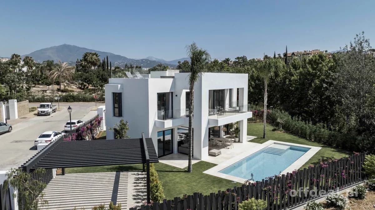 Zdjęcie 1: Dom, 5 pokoje, 350 m², Marbella