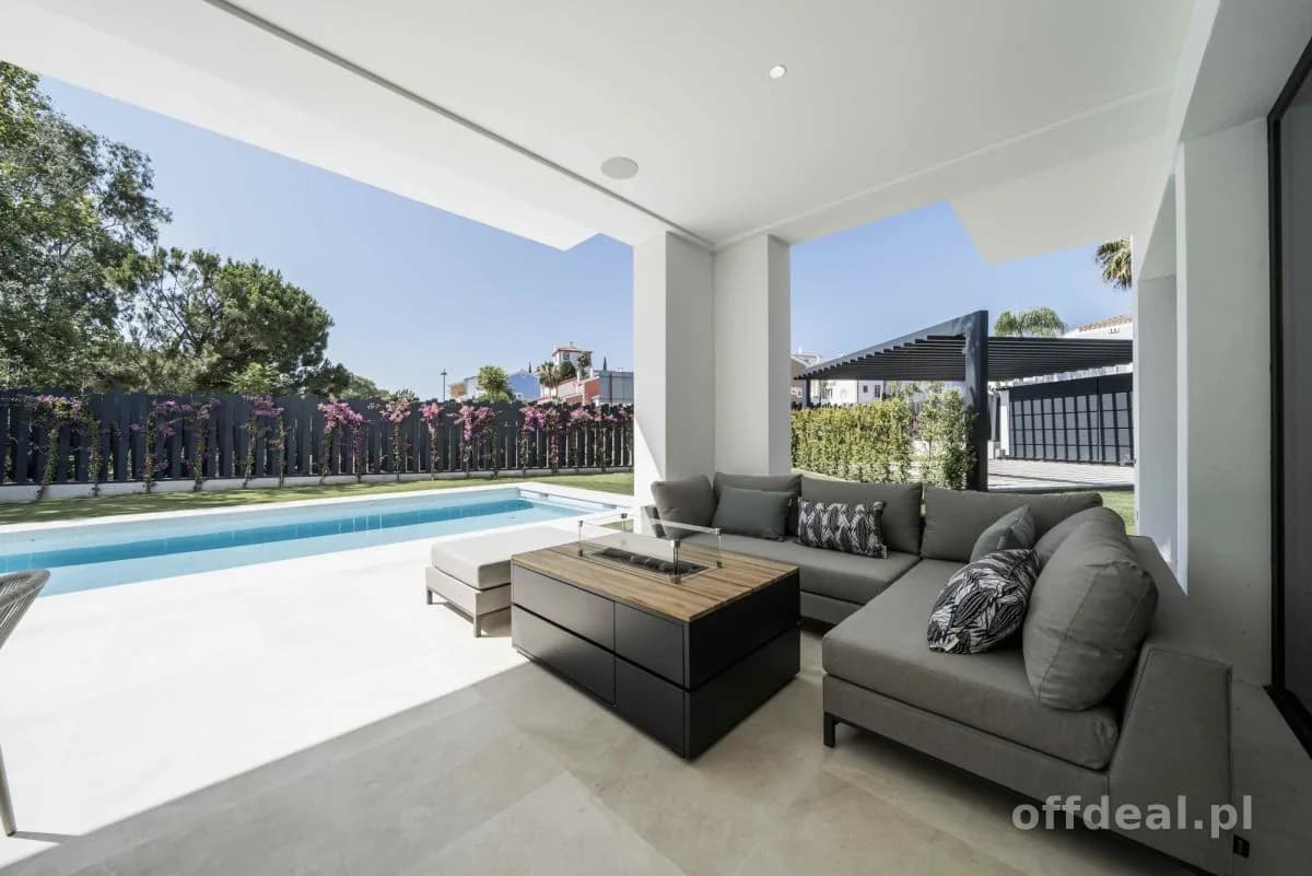 Zdjęcie 4: Dom, 5 pokoje, 350 m², Marbella