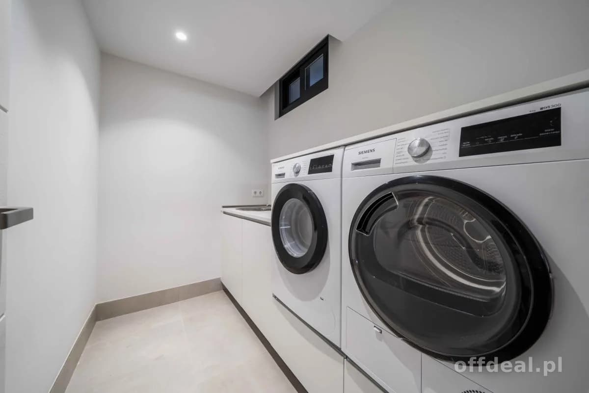Zdjęcie 20: Dom, 5 pokoje, 350 m², Marbella