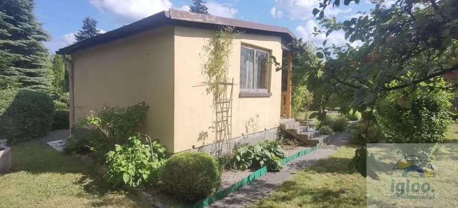 terrain à vendre à Kielce | 380 m²