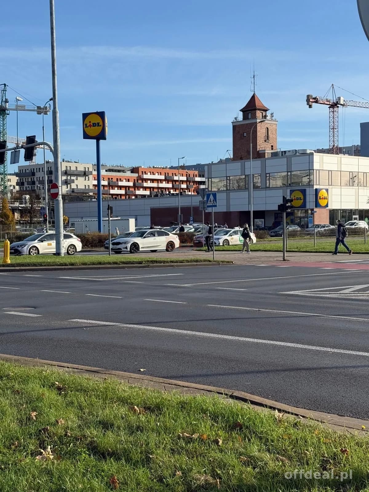Lokal usługowy przy al. Armii Krajowej / 10 minut od PKP