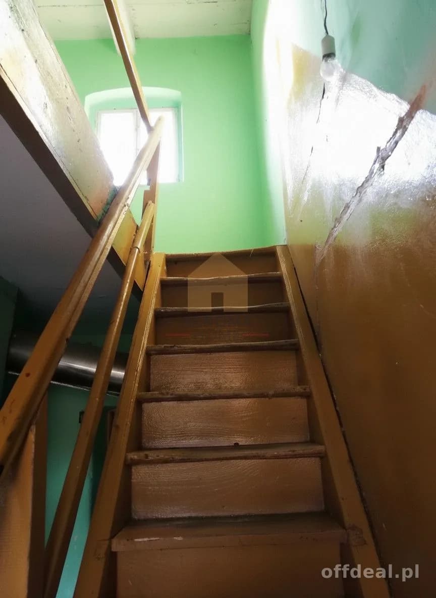 100m2 | | strych | duża działka