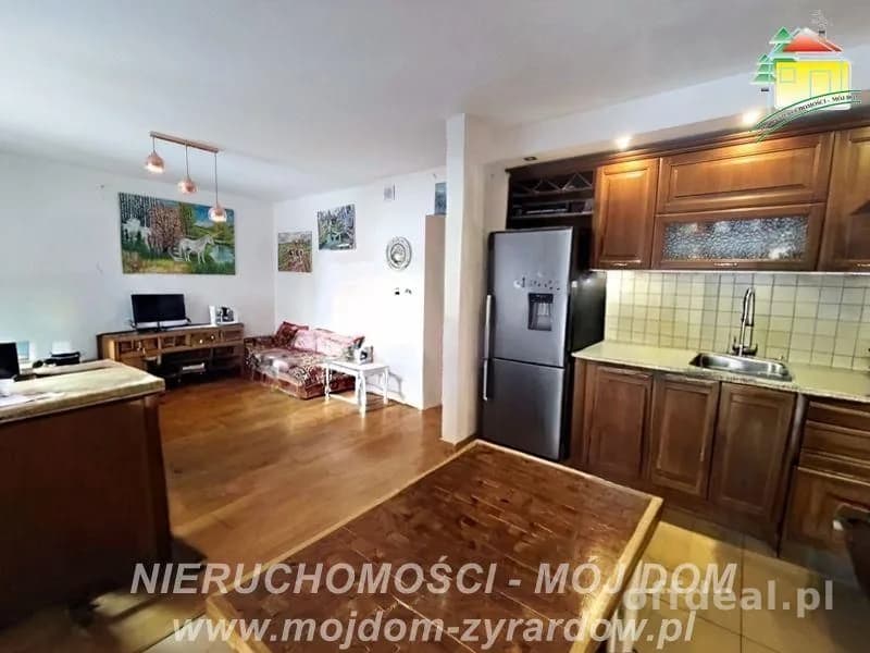 6-Zimmer Haus zum Verkauf in Żyrardów | 240 m²